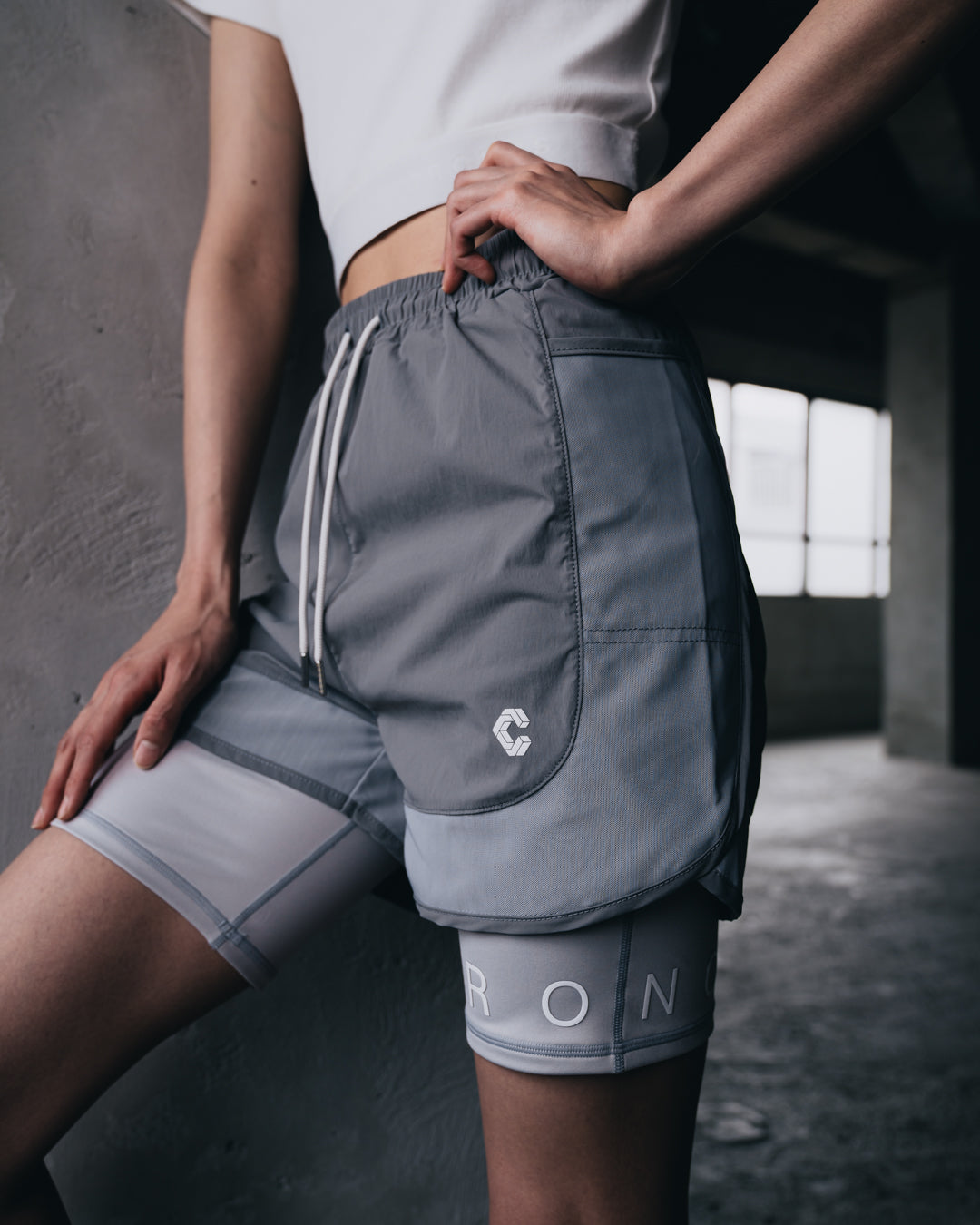 WOMEN'S BOTTOMS