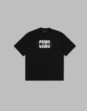 CRONOS DUMBBELL MOTIF PRINT T-SHIRT【BLACK】