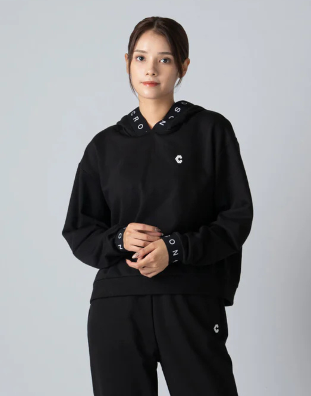 CRONOS WOMEN LOGO JACQUARD HOODIE【BLACK】