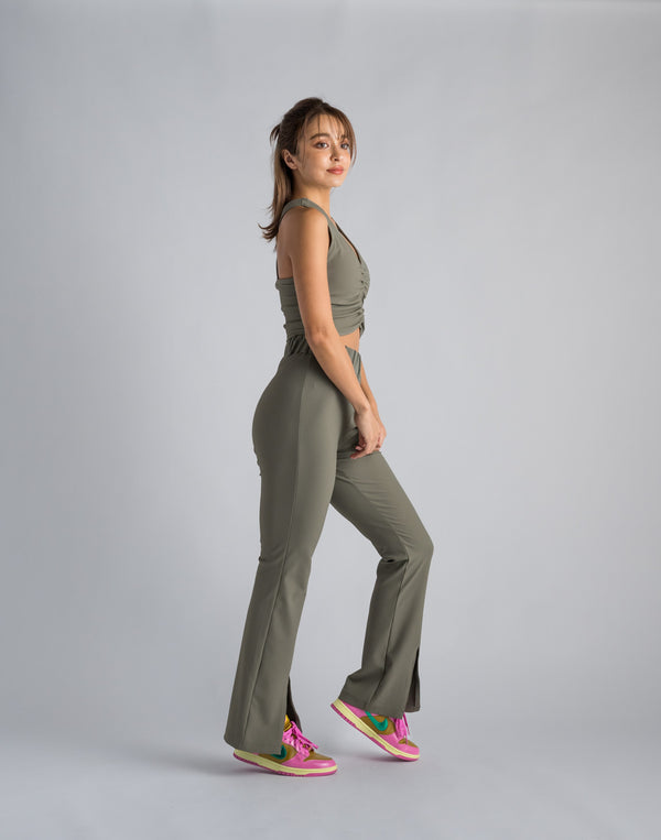 CRONOS WOMEN RIB GATHER BRA【KHAKI】