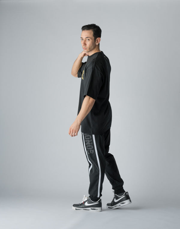 CRONOS  FRONT LOGO OVERSIZE T-SHIRT【BLACK×GOLD】