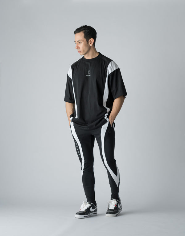 CRONOS BOTHSIDE SWITCHING OVERSIZE T-SHIRT【BLACK】