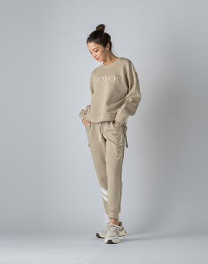CRONOS WOMEN EMBROIDERY SWEAT【BEIGE】