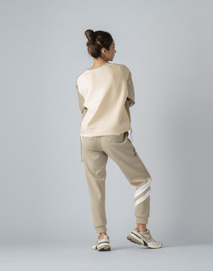 CRONOS WOMEN EMBROIDERY SWEAT【BEIGE】