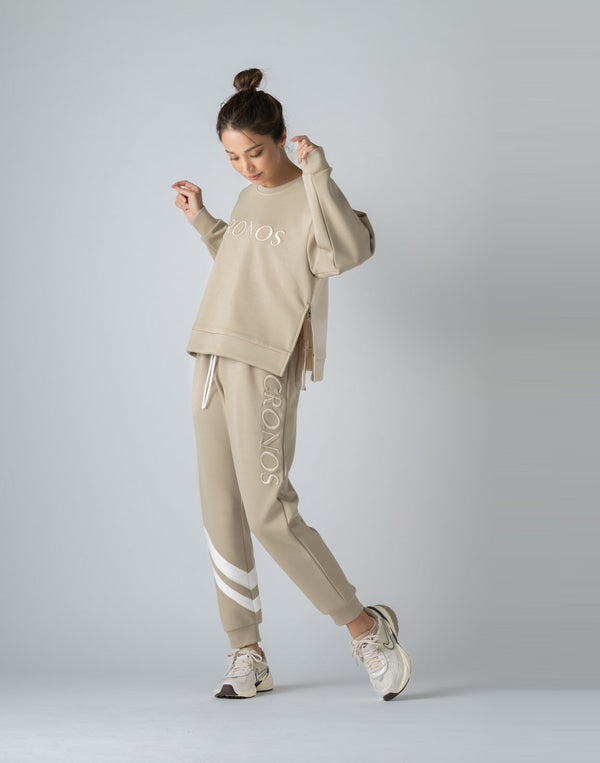 CRONOS WOMEN EMBROIDERY SWEAT【BEIGE】