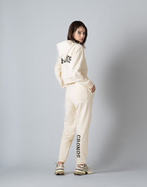CRONOS WOMEN COLLEGE LOGO SHORT HOODIE【CREAM】