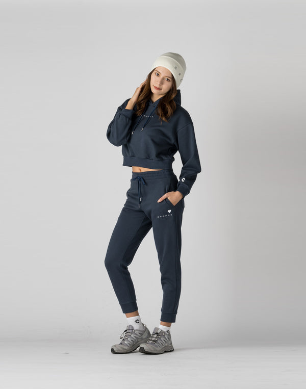 CRONOS WOMEN HEART LOGO SHORT HOODIE【NAVY】