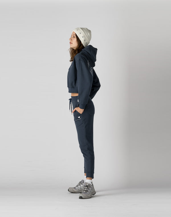 CRONOS WOMEN HEART LOGO SHORT HOODIE【NAVY】
