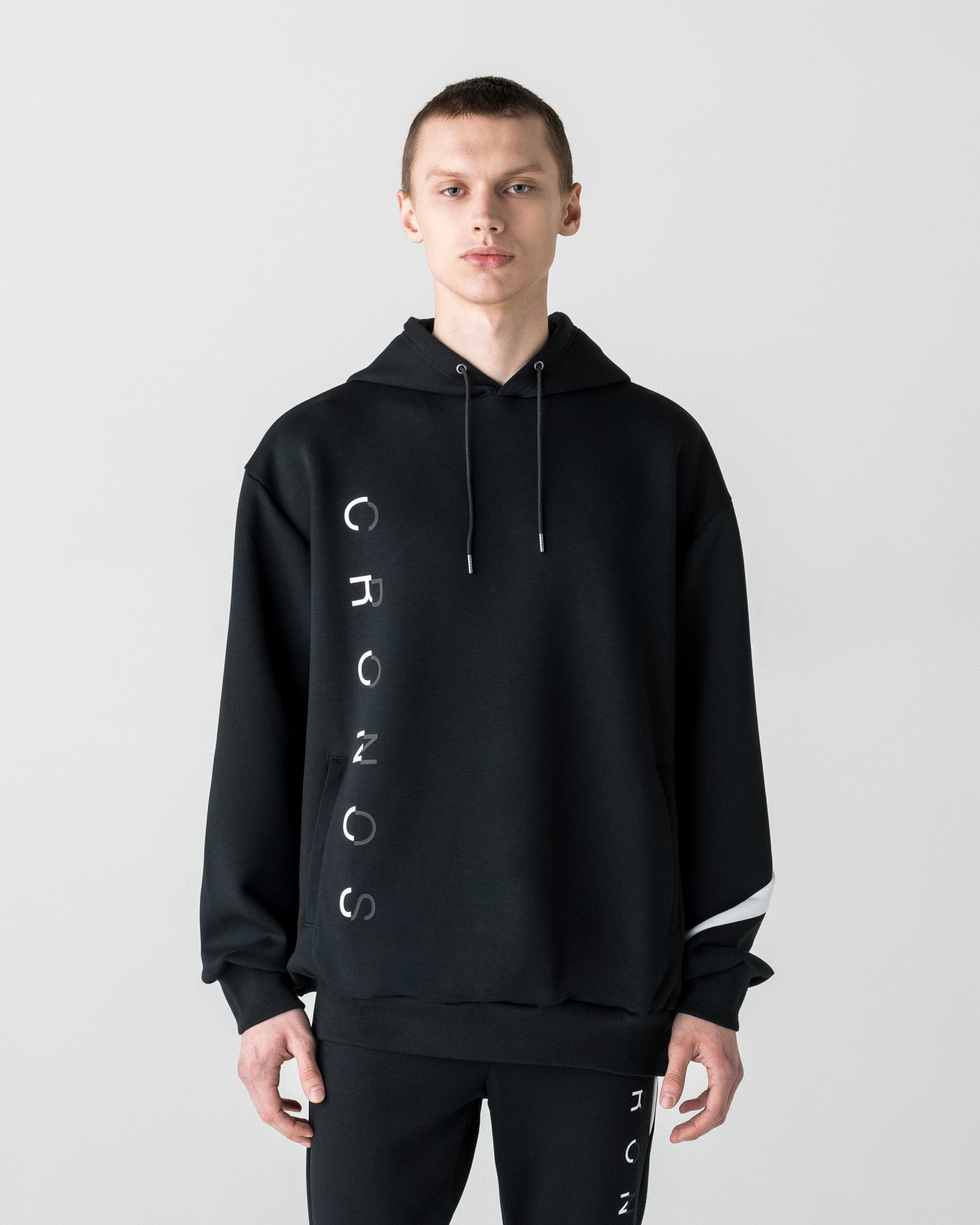 CRONOS LIGHTWEIGHT HYBRID HOODIE【BLACK】