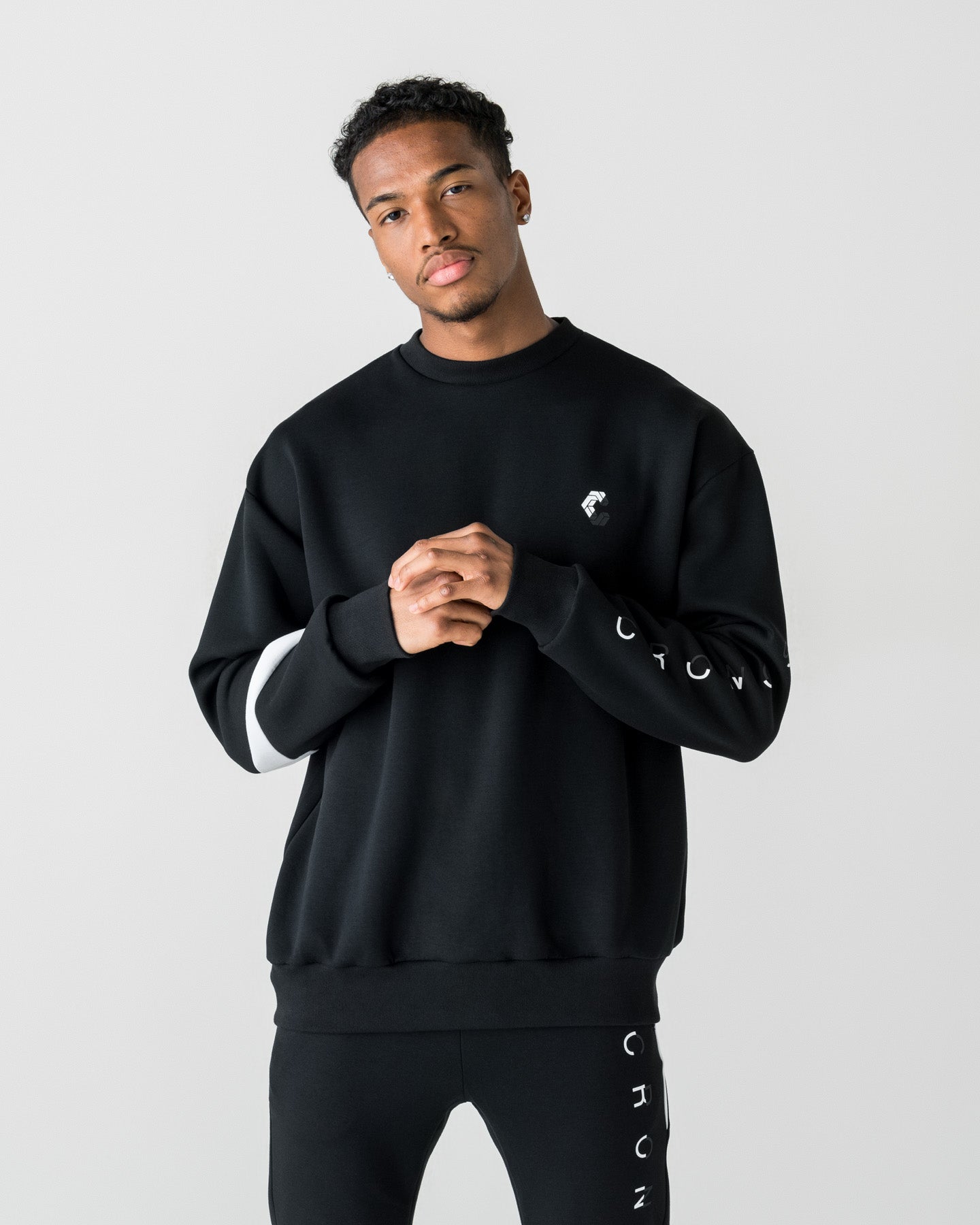 CRONOS LIGHTWEIGHT HYBRID L/S TEE【BLACK】