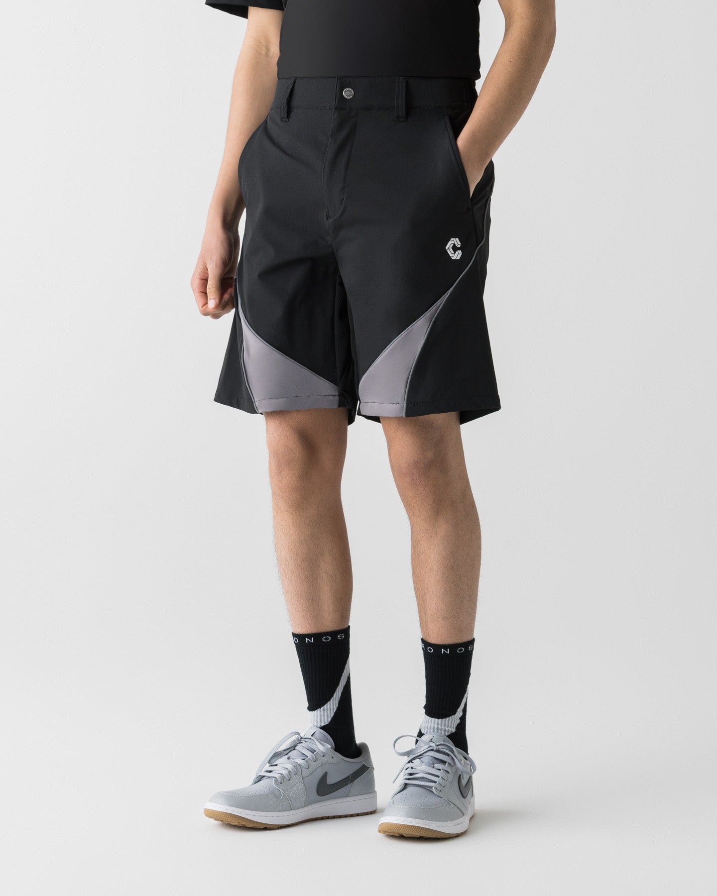 CRONOS BLACK ACTIVE MESH SHORTS【BLACK】