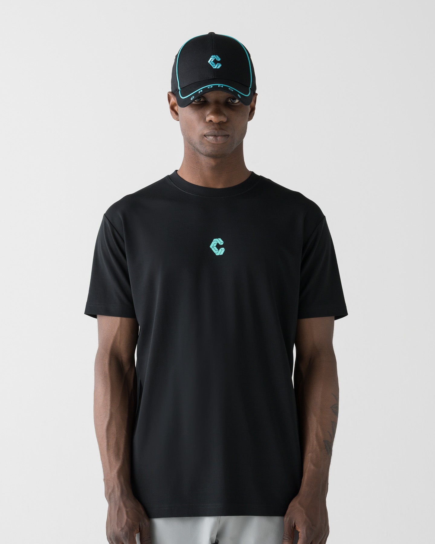 CRONOS SMOOTH TOUCH S/S TEE【BLACK×T.BLUE】