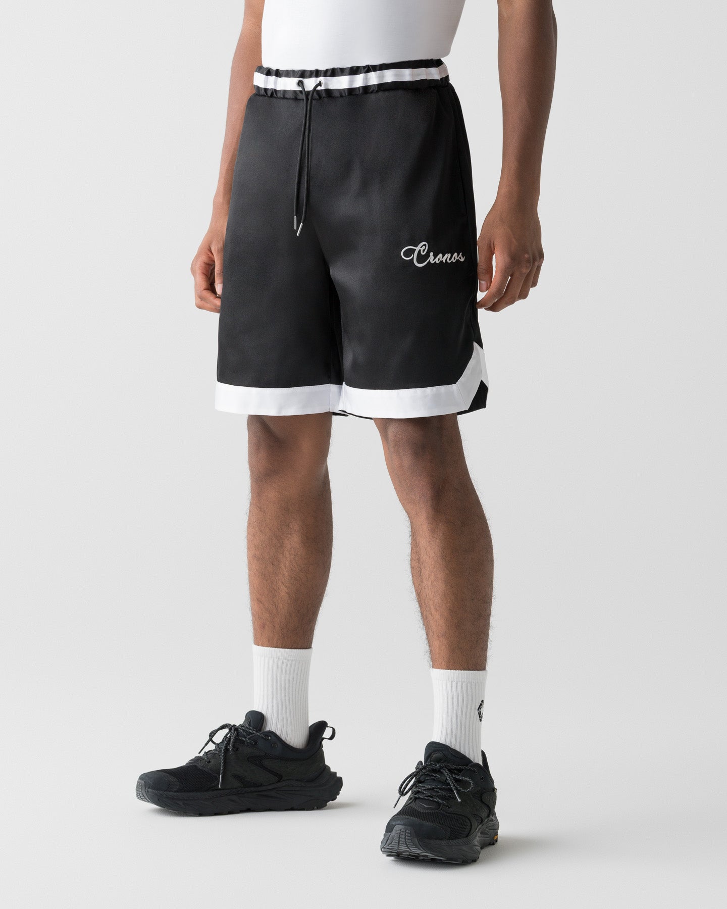 CRONOS SCRIPT SATIN SHORTS【BLACK】