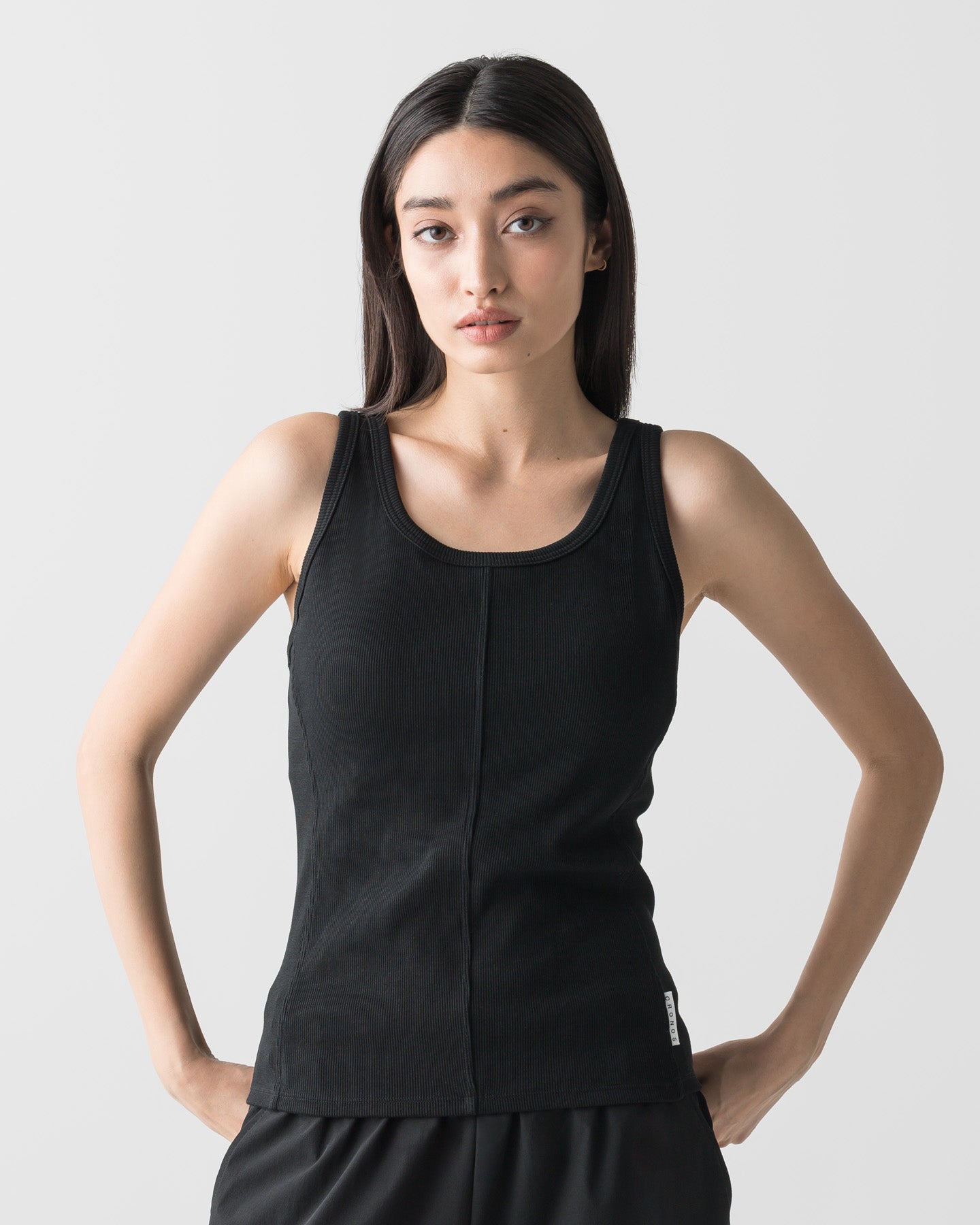 CRONOS ノースリーブタンクトップ 黒 CRONOS WOMEN SIDE BITS RIB TANK TOP【BLACK】