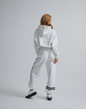 CRONOS WOMEN LOGO SHORT HOODIE【WHITE】