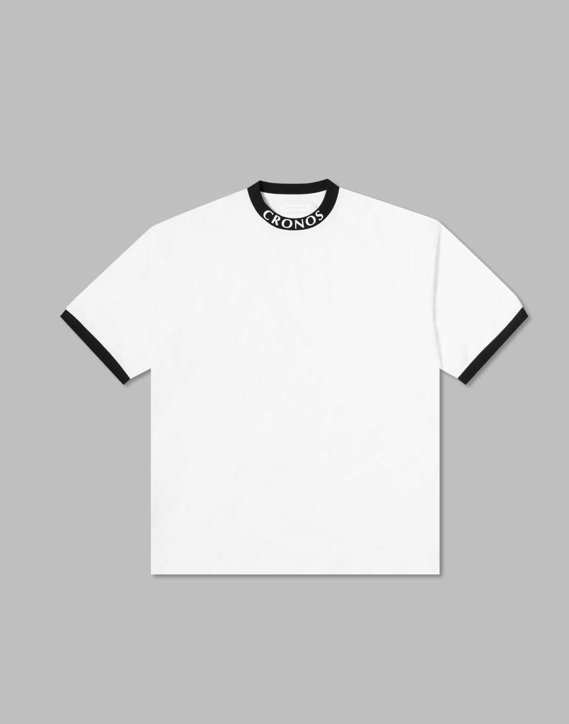専門店では EMBOSSING CRONOS LOGO クロノス – T-SHIRT【WHITE】 OVERSIZE アイドル