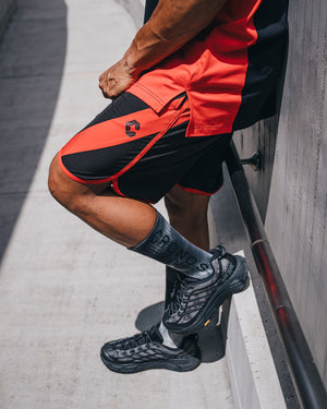 CRONOS SLASH SHORTS【BLACK×RED】