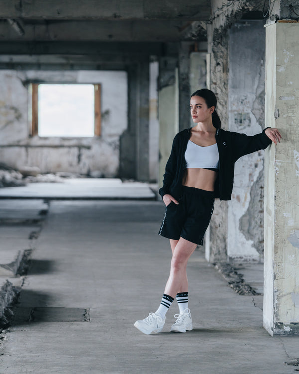 CRONOS WOMEN Shiny Wide Rib Shorts【BLACK】