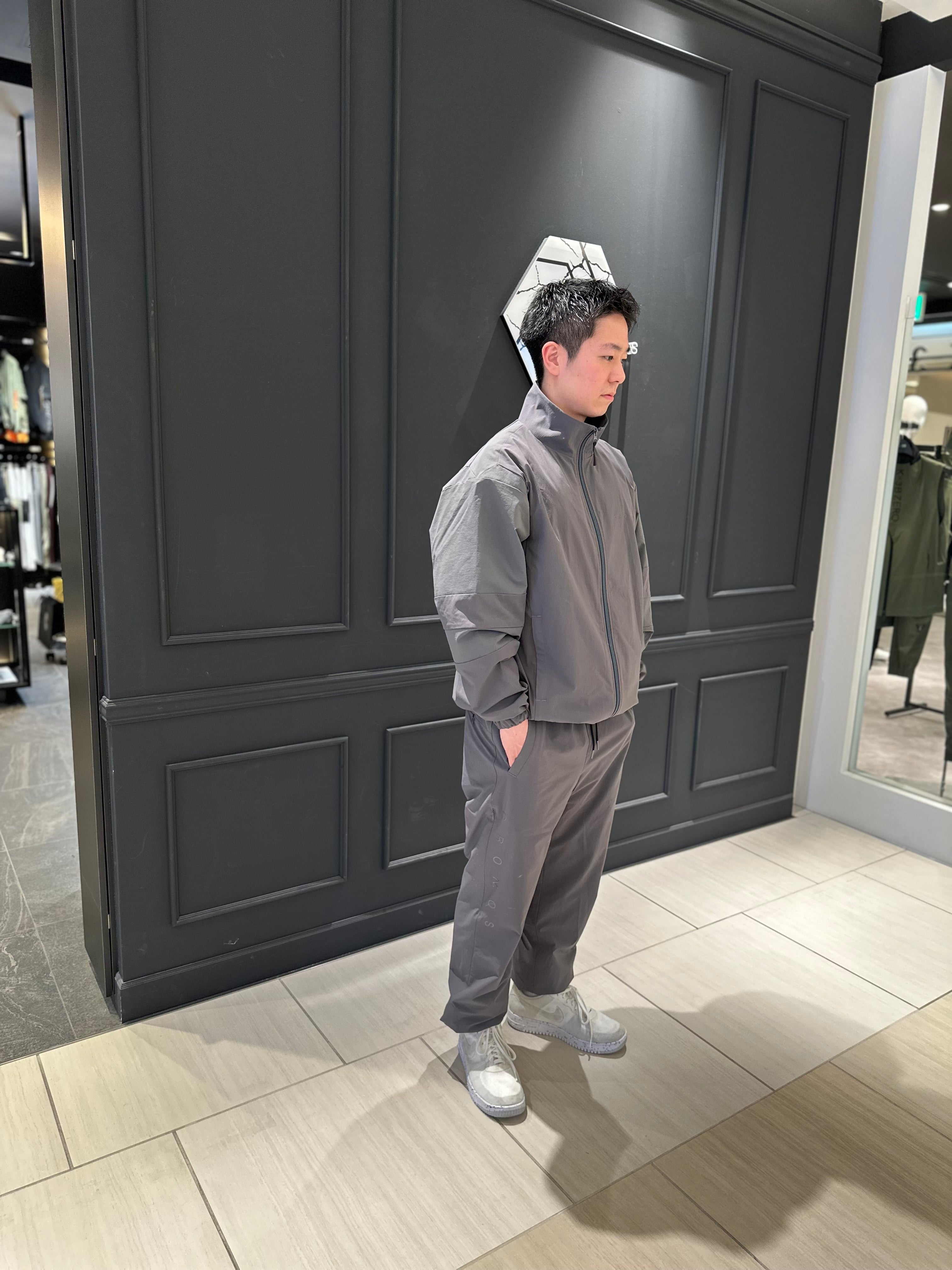 CRONOS GINZA SIX STAFF