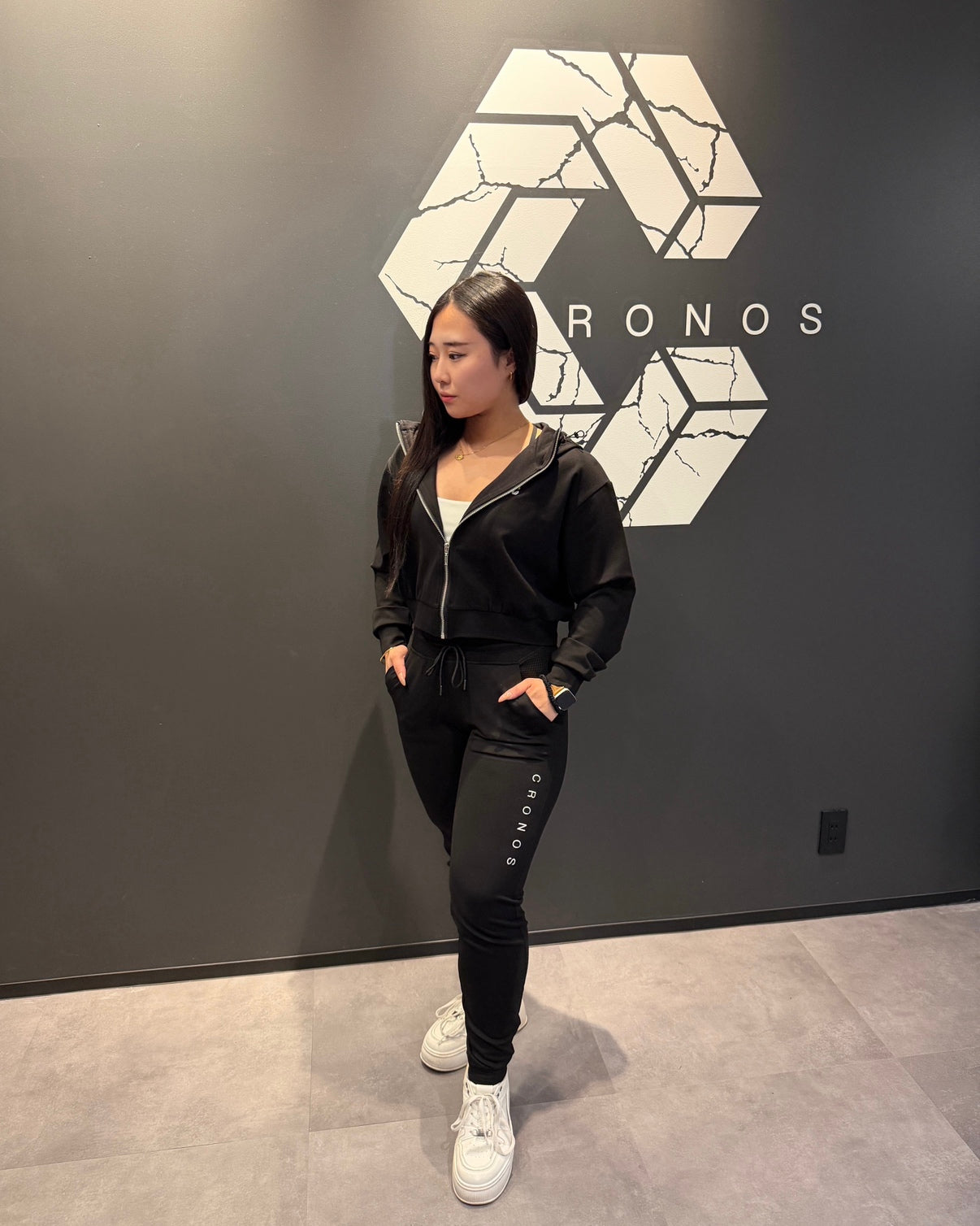 CRONOS UMEDA STAFF
