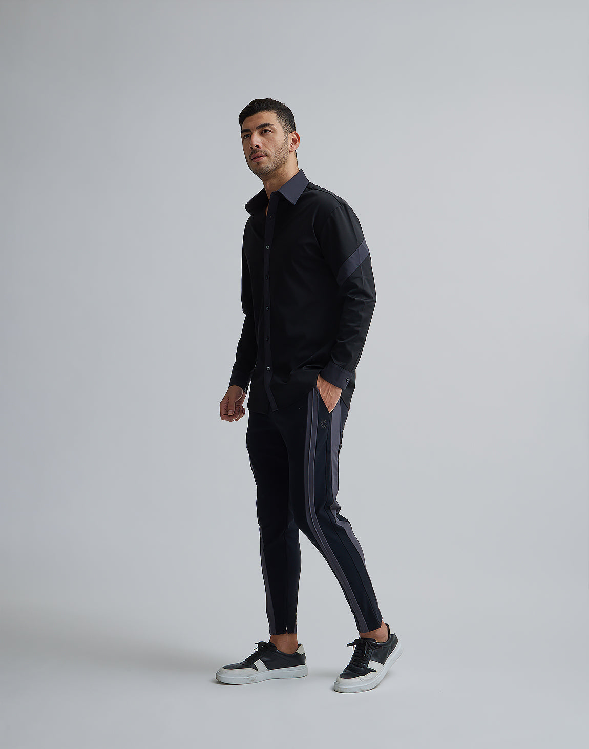 CRONOS BLACK STRETCH SHIRT【WHITE/BLACK】