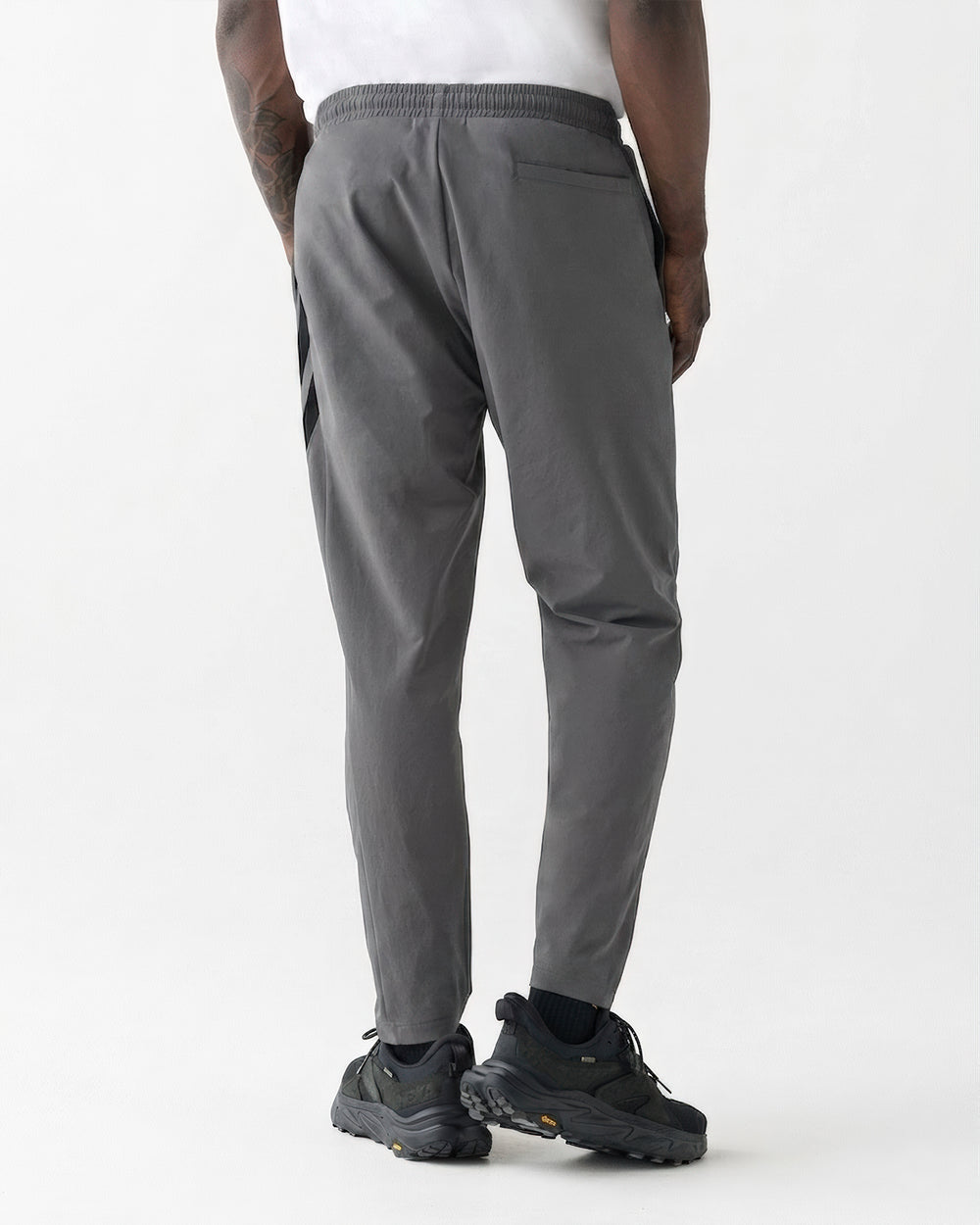 CRONOS COOLING LINE JOGGER PANTS 【D.GRAY】