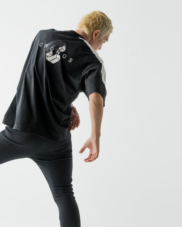 CRONOS DIAGONAL OVER S/S TEE【BLACK】