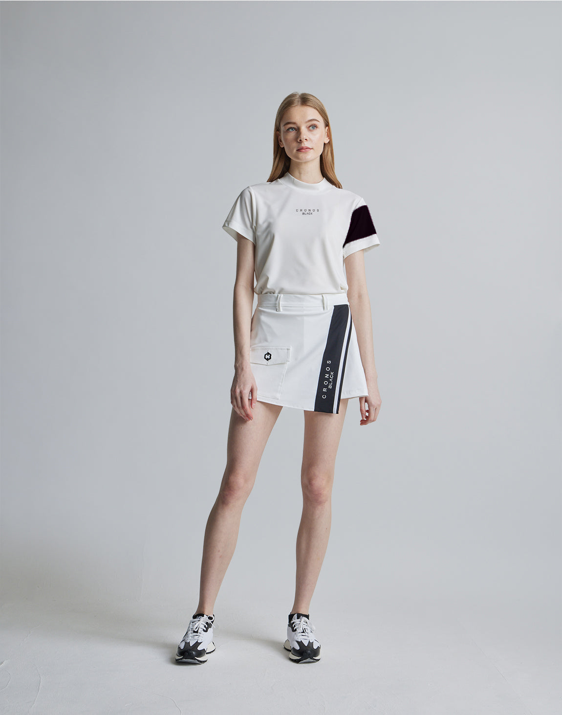 CRONOS BLACK ARMBAND MOCKNECK【WHITE×BLACK】