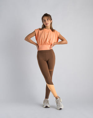 CRONOS WOMEN SWITCHED LOGO LEGGINGS【BROWN】