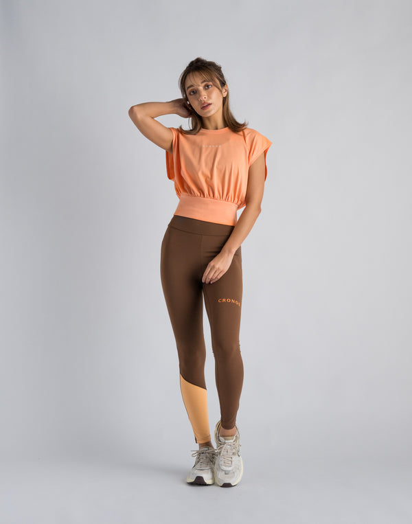 CRONOS WOMEN SWITCHED LOGO LEGGINGS【BROWN】