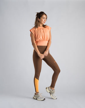 CRONOS WOMEN SWITCHED LOGO LEGGINGS【BROWN】