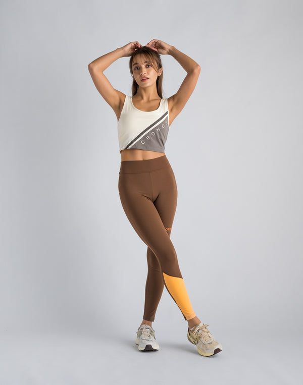 CRONOS WOMEN SWITCHED LOGO LEGGINGS【BROWN】