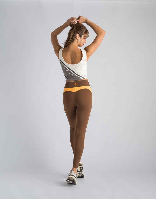 CRONOS WOMEN SWITCHED LOGO LEGGINGS【BROWN】