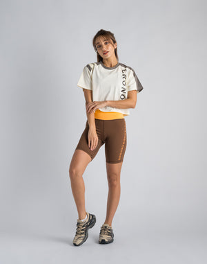 CRONOS WOMEN SWITCHED LOGO SHORT LEGGINGS【BROWN】