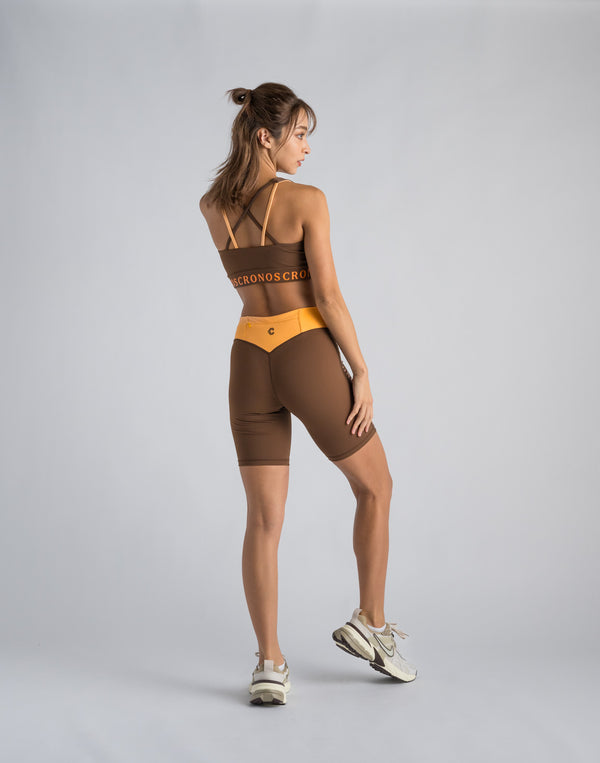 CRONOS WOMEN SWITCHED LOGO SHORT LEGGINGS【BROWN】
