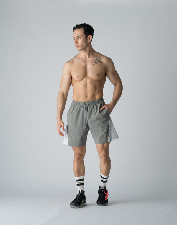 CRONOS DIAGONAL SWITCHING SHORTS【GRAY】