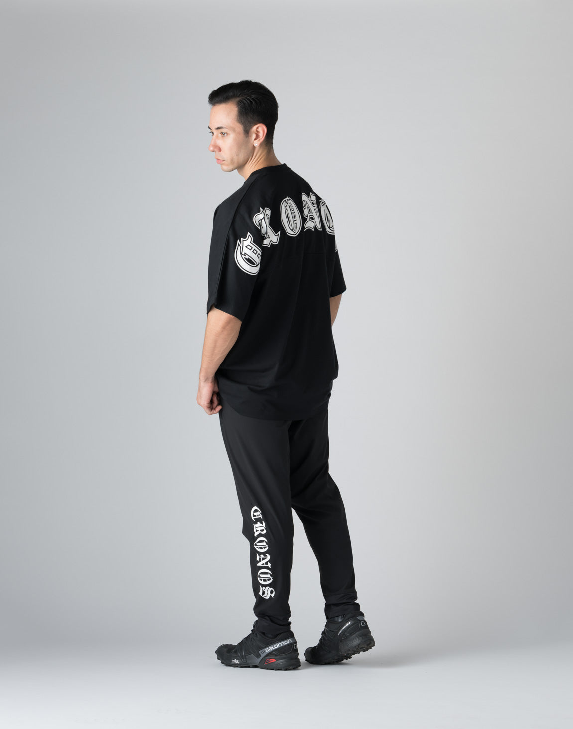 CRONOS BLACK LETTER BOTHSIDE LONGPANTS【BLACK×WHITE】 – クロノス CRONOS Official  Store