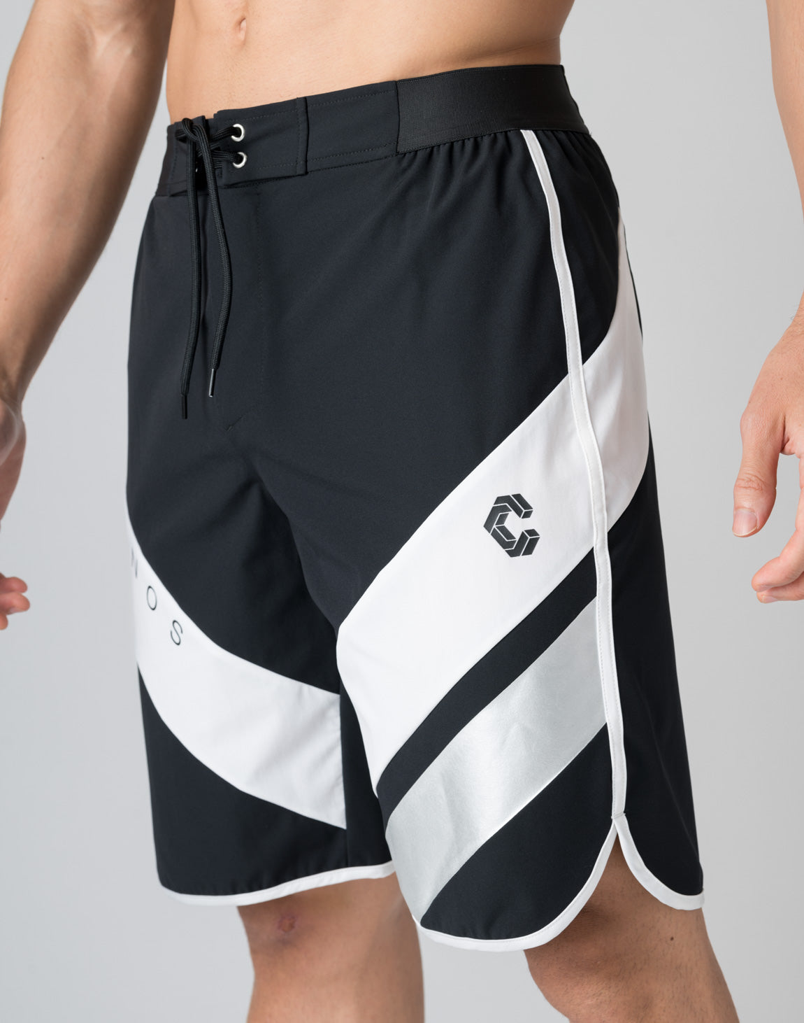 CRONOS DIAGONAL SWITCHING SURF SHORTS【BLACK×SILVER】 – クロノス CRONOS Official  Store