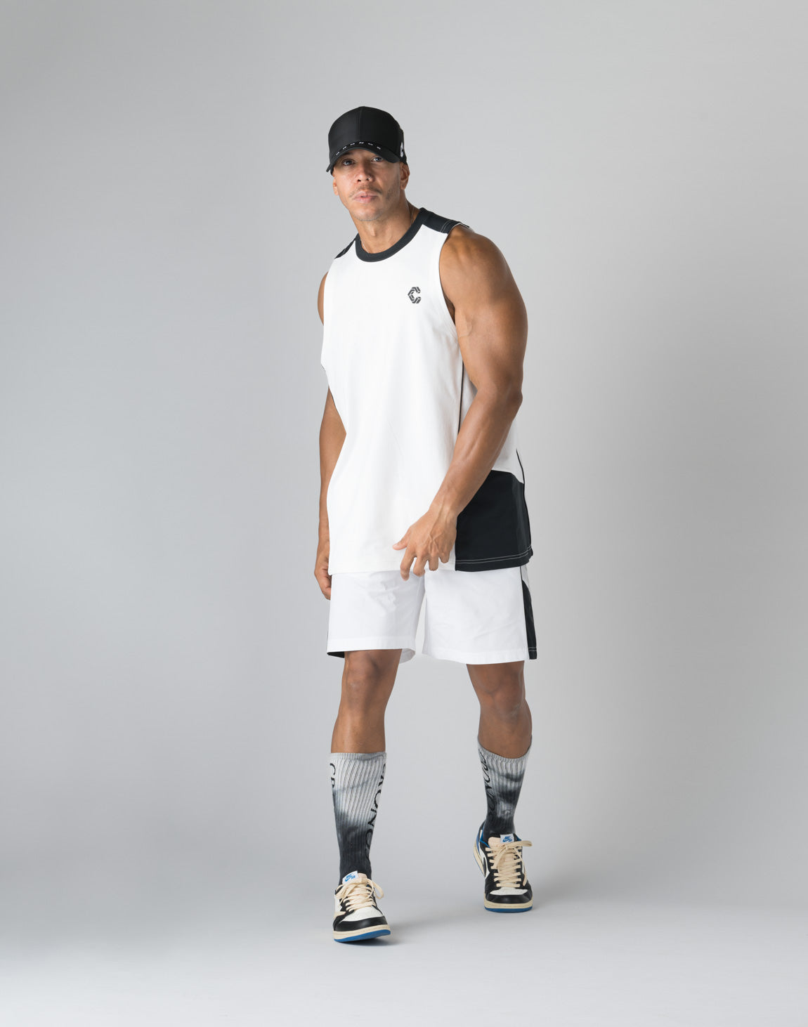 CRONOS SIDE LOGO SHORTS【WHITE】 – クロノス CRONOS Official