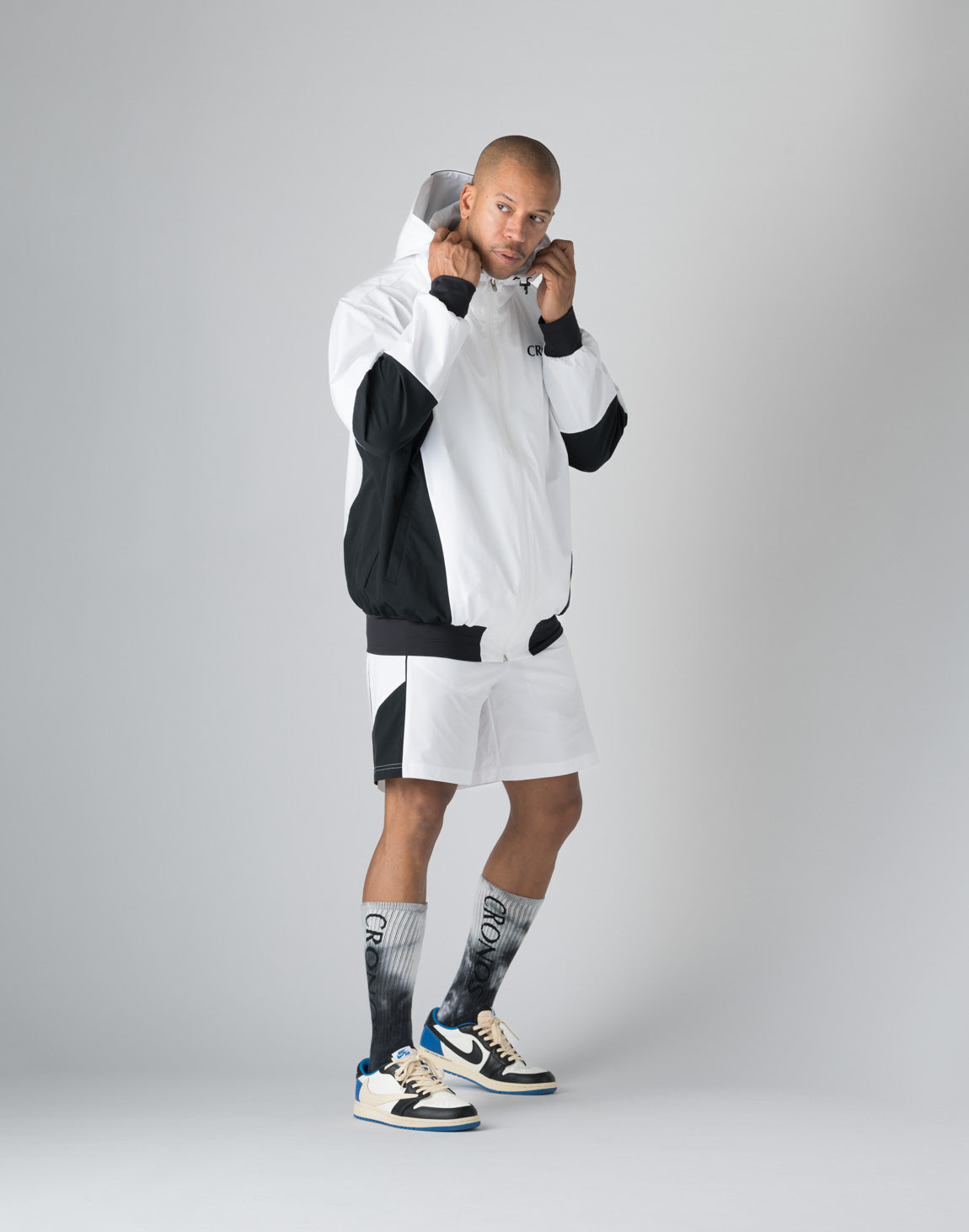 CRONOS SIDE LOGO SHORTS【WHITE】 – クロノス CRONOS Official