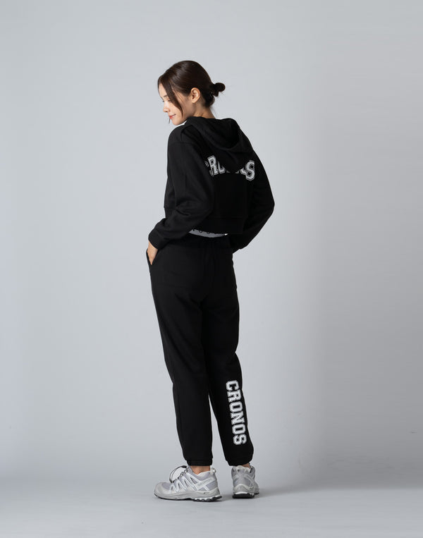 CRONOS WOMEN COLLEGE LOGO SHORT HOODIE [BLACK×WHITE]