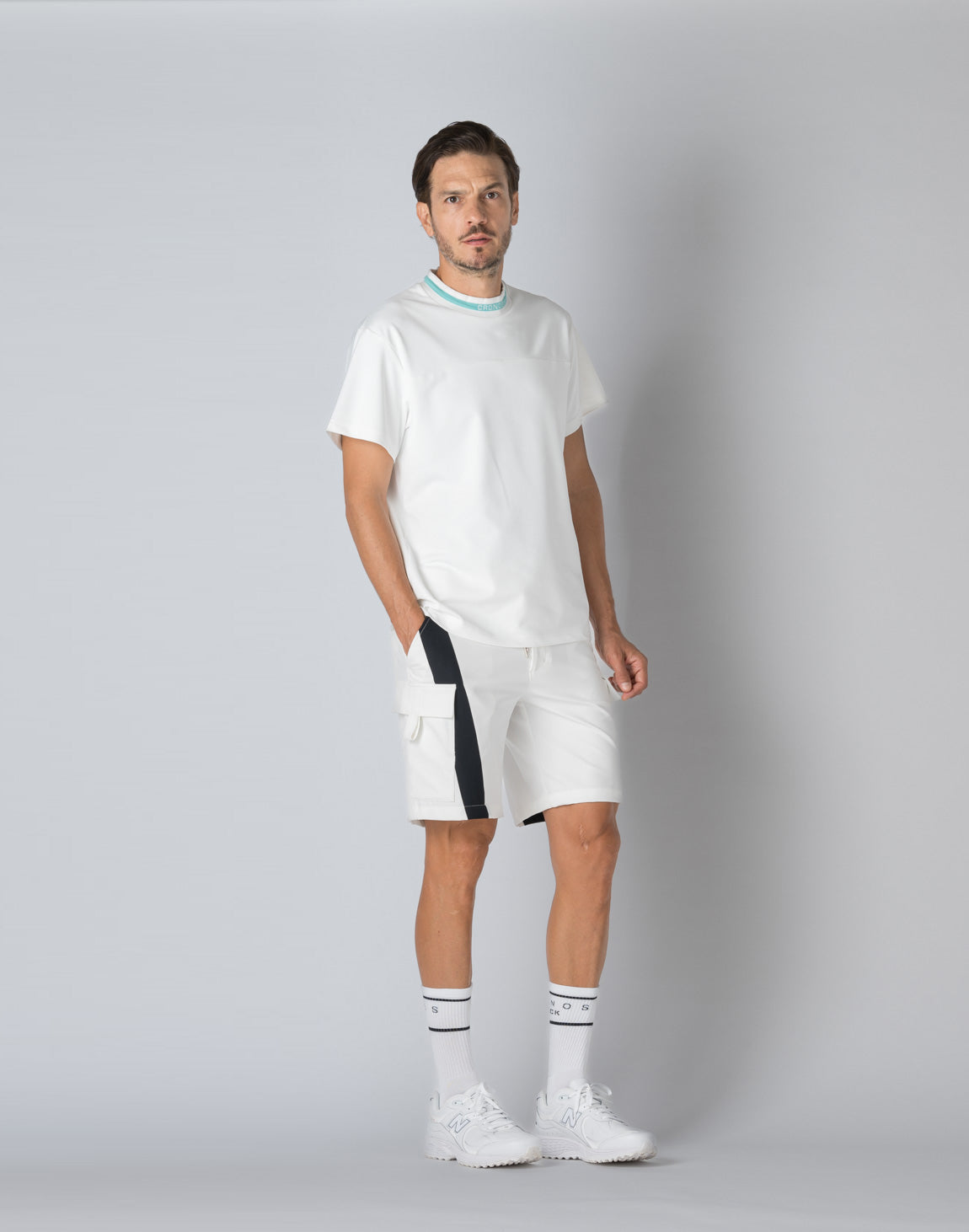 CRONOS BLACK MOCK NECK BIG LOGO SHORT SLEEVE SHIRT【WHITE