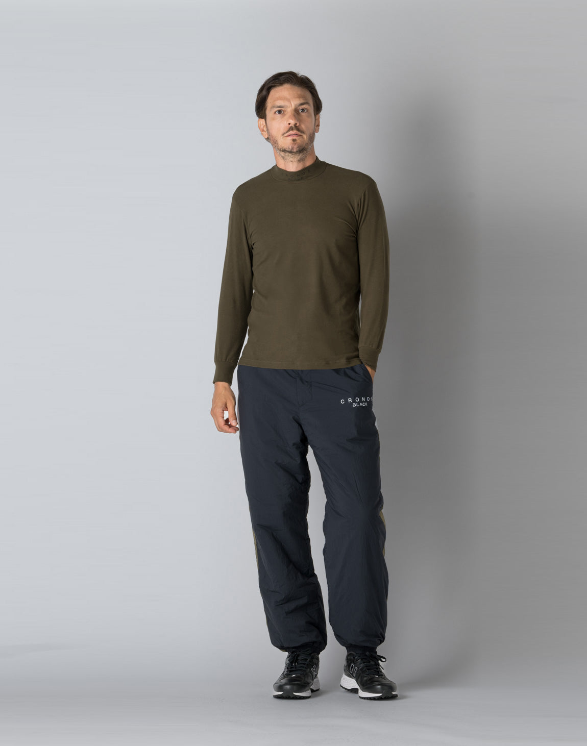 CRONOS BLACK MOCK NECK LONG SLEEVE T-SHIRT【BLACK