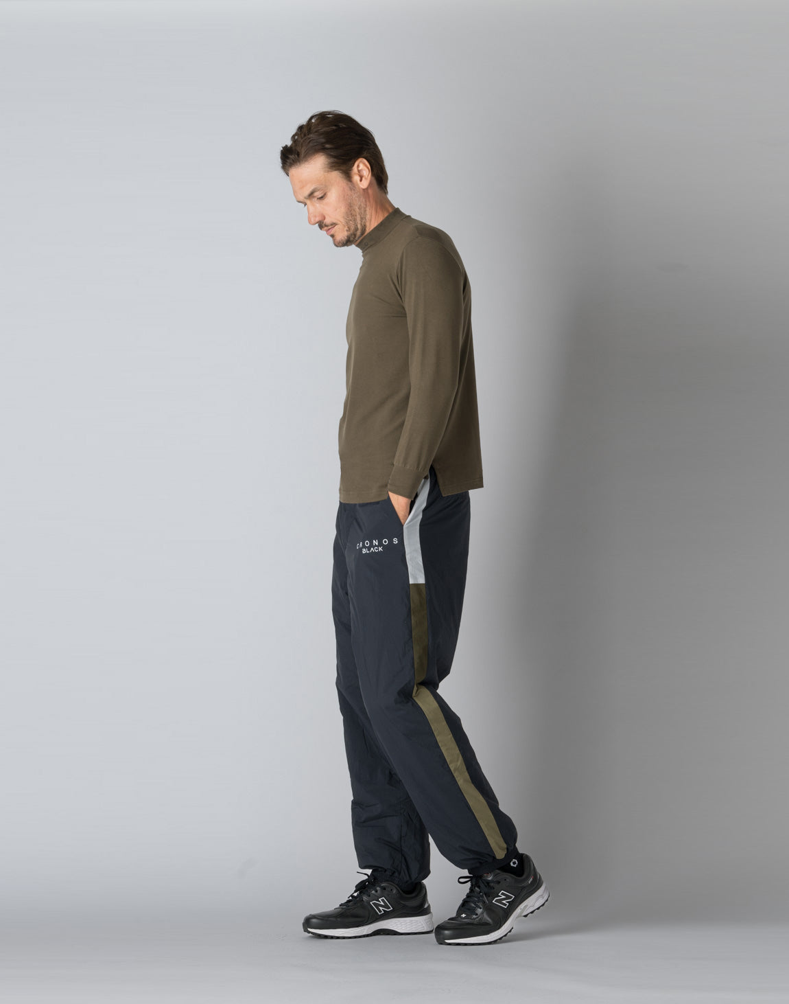 CRONOS BLACK MOCK NECK LONG SLEEVE T-SHIRT [KHAKI]