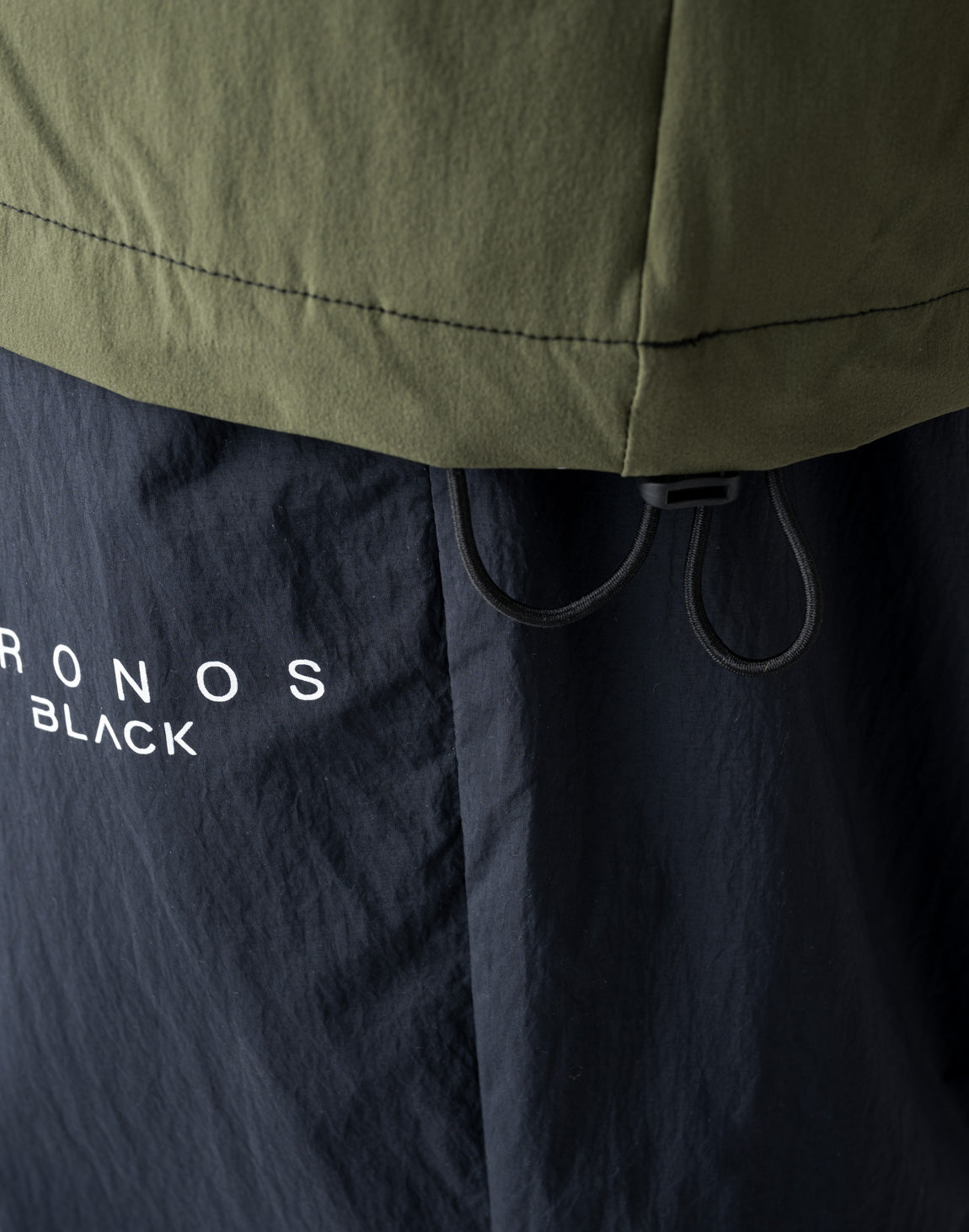 CRONOS BLACK Utility Nylon Pullover【WHITE】