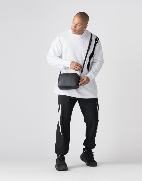 CRONOS Horizontal Shoulder Bag [BLACK]