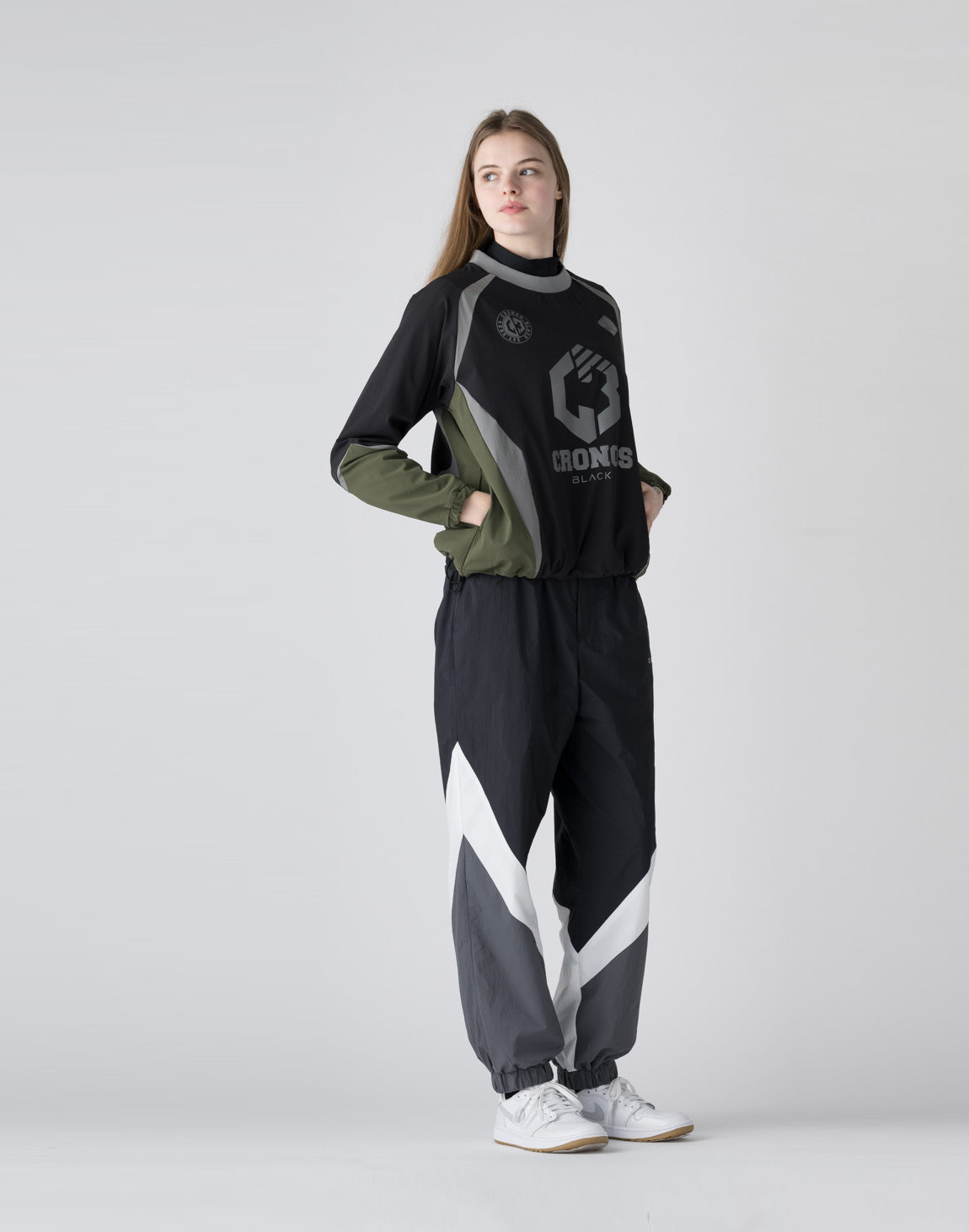 CRONOS BLACK Utility Nylon Pullover【BLACK】