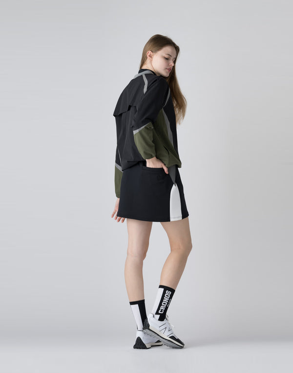 CRONOS BLACK emboss logo skirt【BLACK】