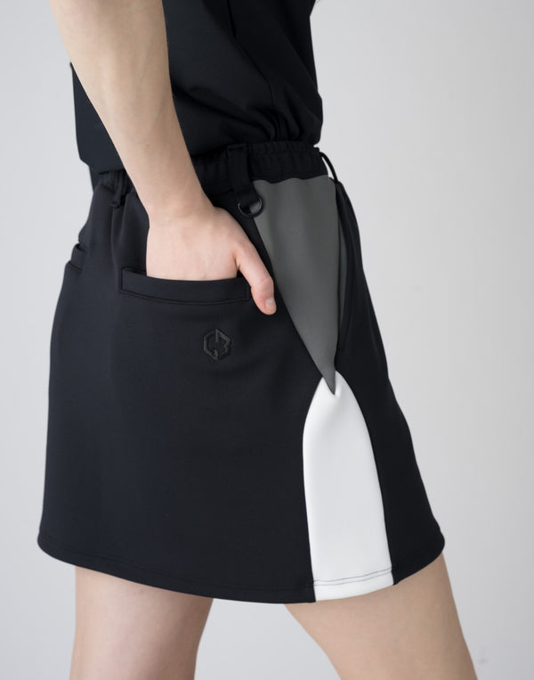 CRONOS BLACK emboss logo skirt【KHAKI】