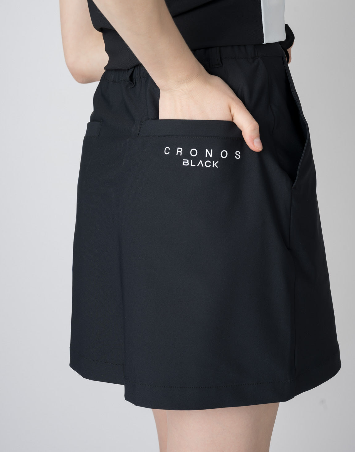 CRONOS BLACK active skirt【BLACK×WHITE】 – クロノス CRONOS